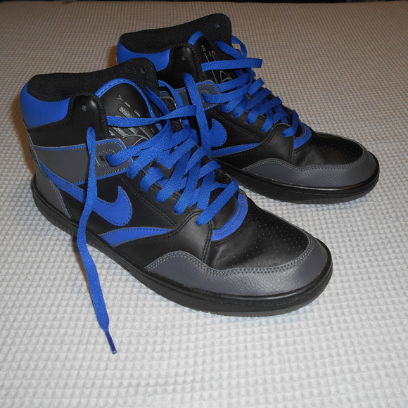 nike sky shoes